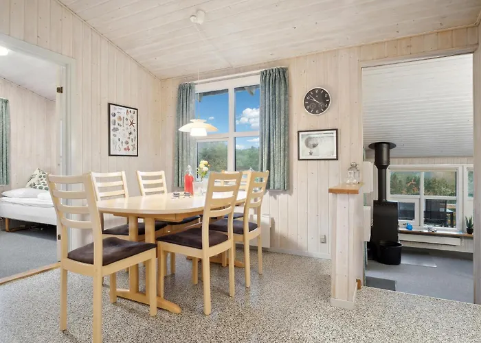 4 Bedroom Pet Friendly In * Ebeltoft