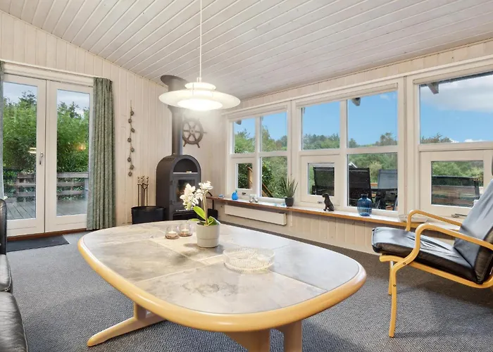 4 Bedroom Pet Friendly In * Ebeltoft